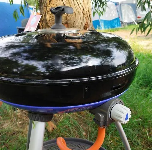 Sloneczne Przyczepy مكان تخييم دمبكي