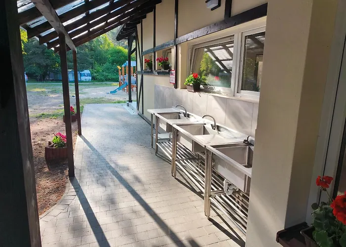 مكان تخييم Sloneczne Przyczepy دمبكي