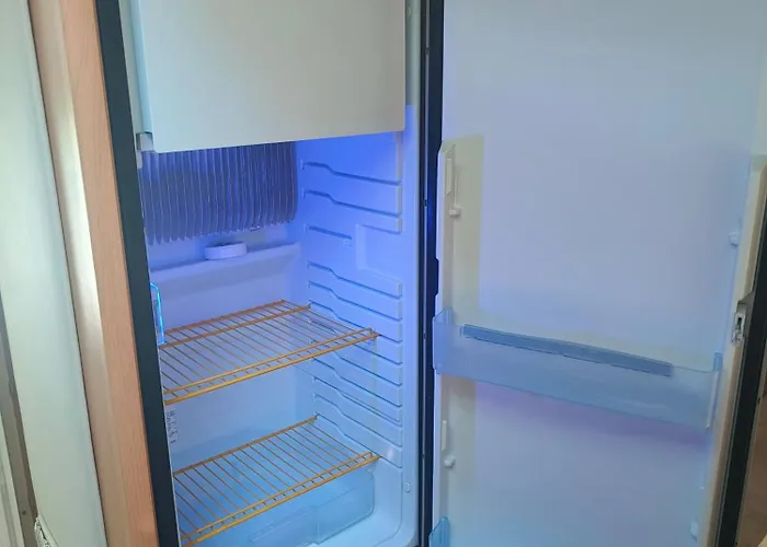 مكان تخييم Sloneczne Przyczepy *