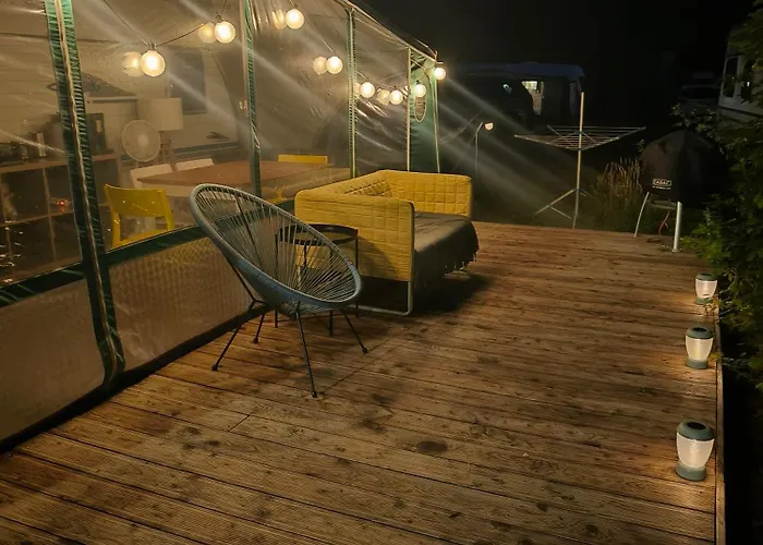 مكان تخييم Sloneczne Przyczepy دمبكي