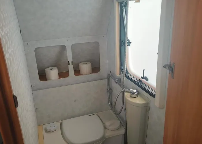 Sloneczne Przyczepy مكان تخييم